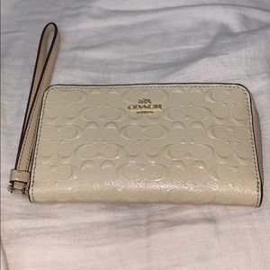 Coach Patent Leather Wallet Phone holder Wristlet